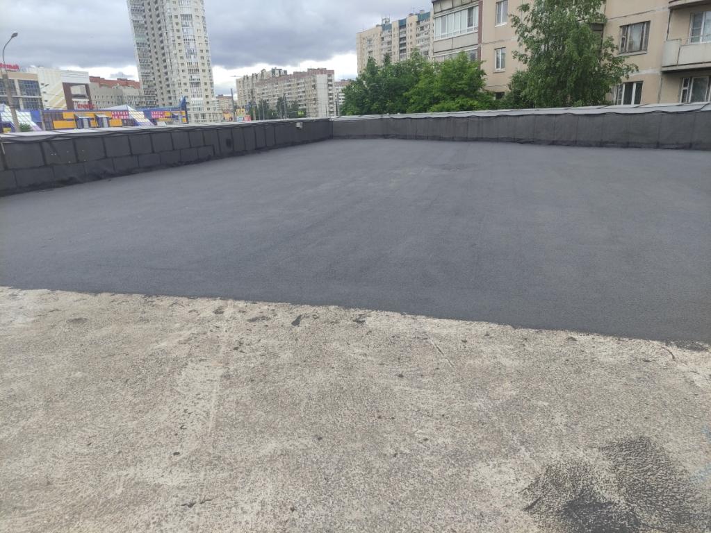 нанесение жидкой кровли на бетон